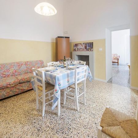 Casa Vacanze Penelope 알레사노 외부 사진