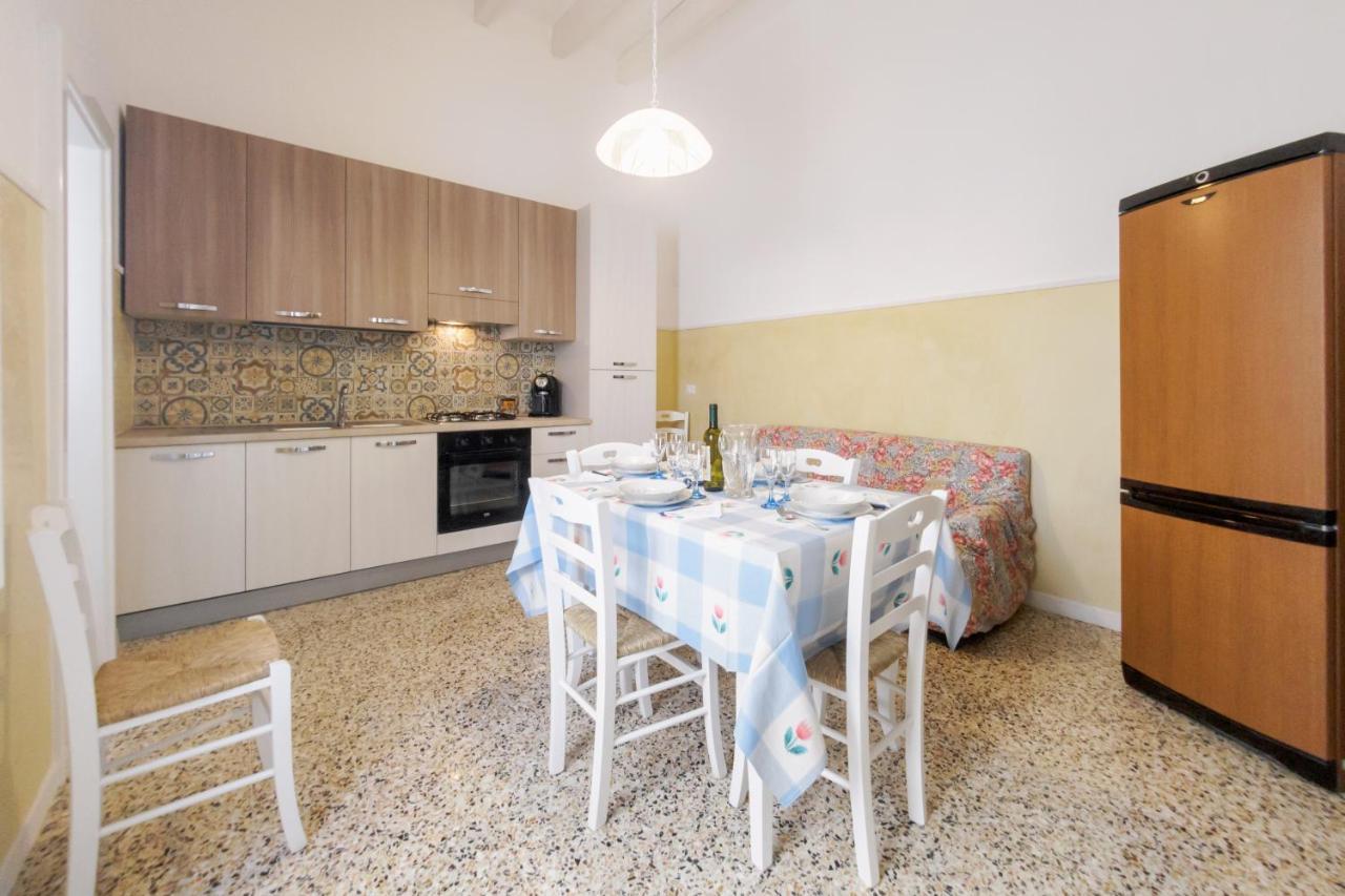 Casa Vacanze Penelope 알레사노 외부 사진
